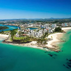 https://the-garland-at-rainbow-bay.hotelsbyronbayaustralia.com