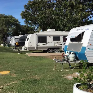 Hotel Caravan Park